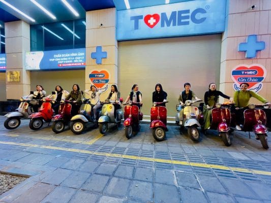 “Hop on a vintage Vespa and uncover the city’s best sights, hidden gems, and tasty treats — the way locals do every day.”